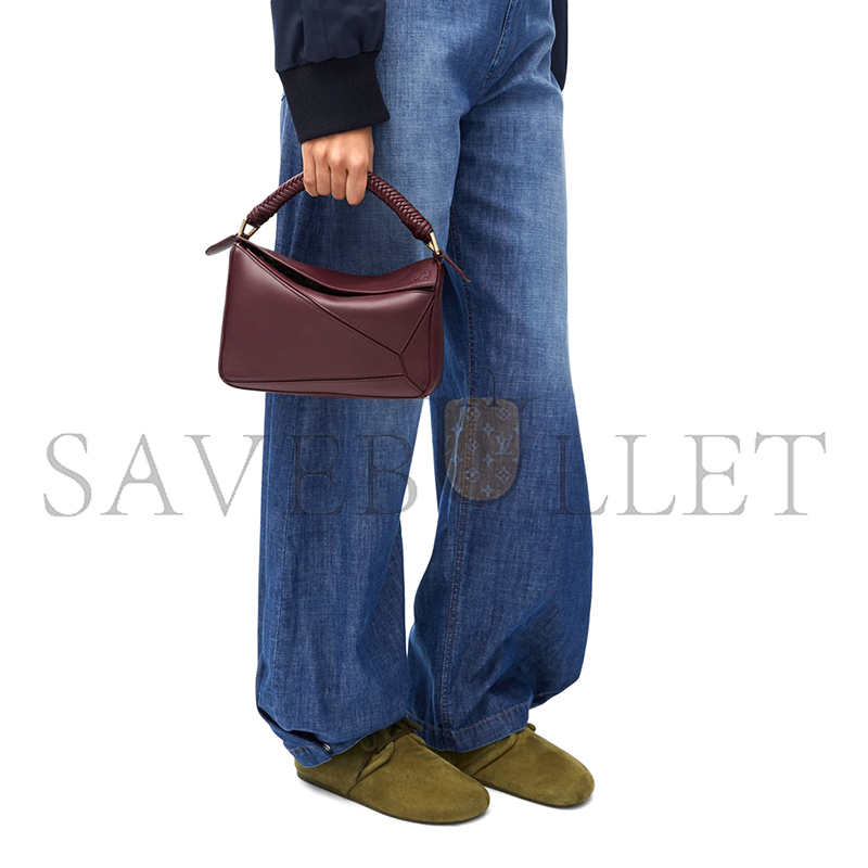 LOEWE SMALL PUZZLE BAG IN SMOOTH CALFSKIN A510S21XAE (24*16.5*10.5cm) LOEWE SMALL PUZZLE BAG IN SMOOTH CALFSKIN A510S21XAE (24*16.5*10.5cm)
